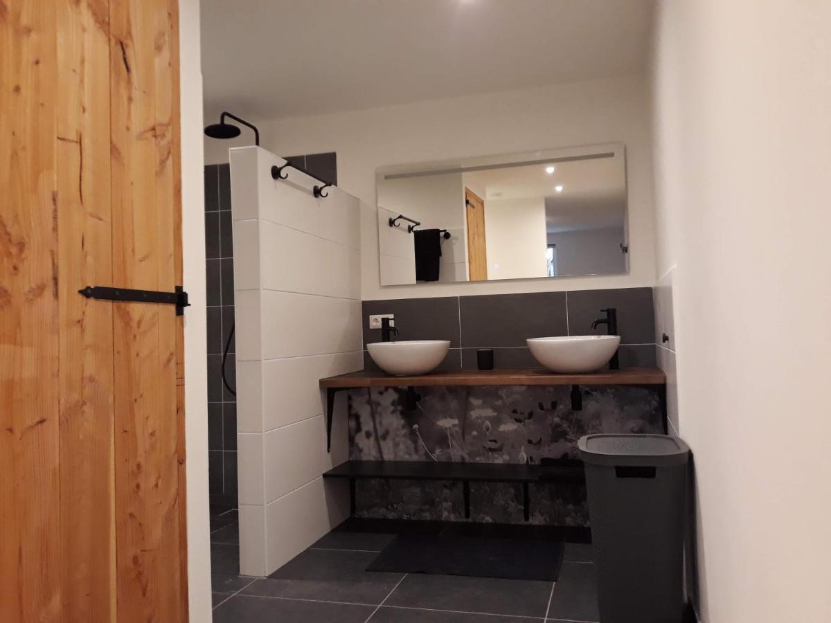 In De 7E Hemel Apartment Grashoek Bagian luar foto