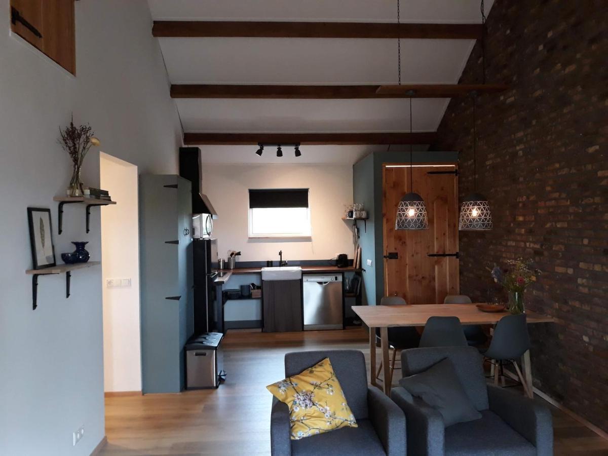 In De 7E Hemel Apartment Grashoek Bagian luar foto