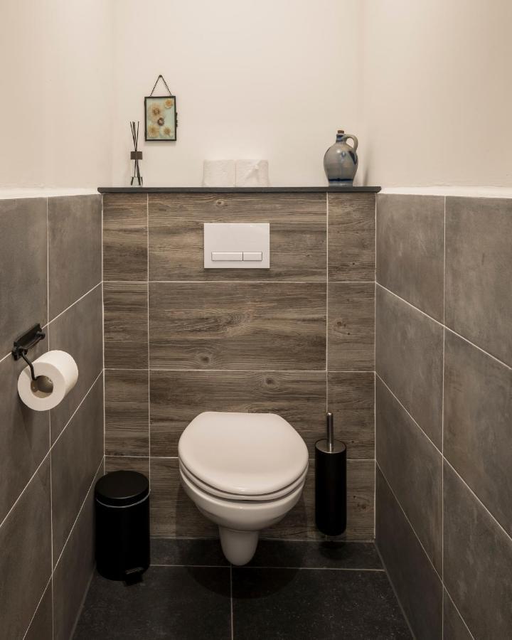 In De 7E Hemel Apartment Grashoek Bagian luar foto
